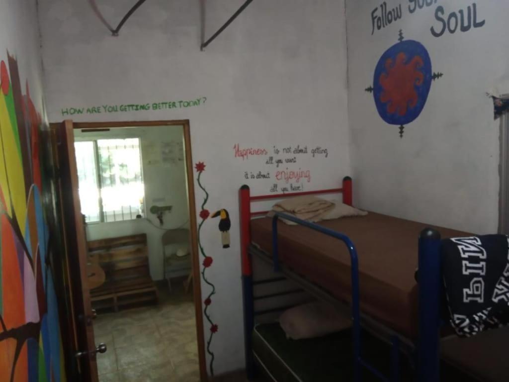 Soursop Hostel Cueta Zewnętrze zdjęcie